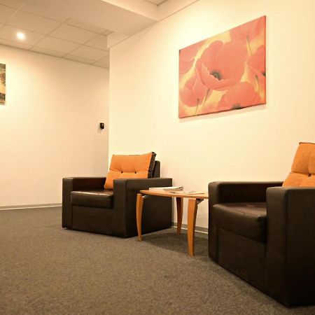 Luana Airport Apartments #9 Otopeni Eksteriør bilde